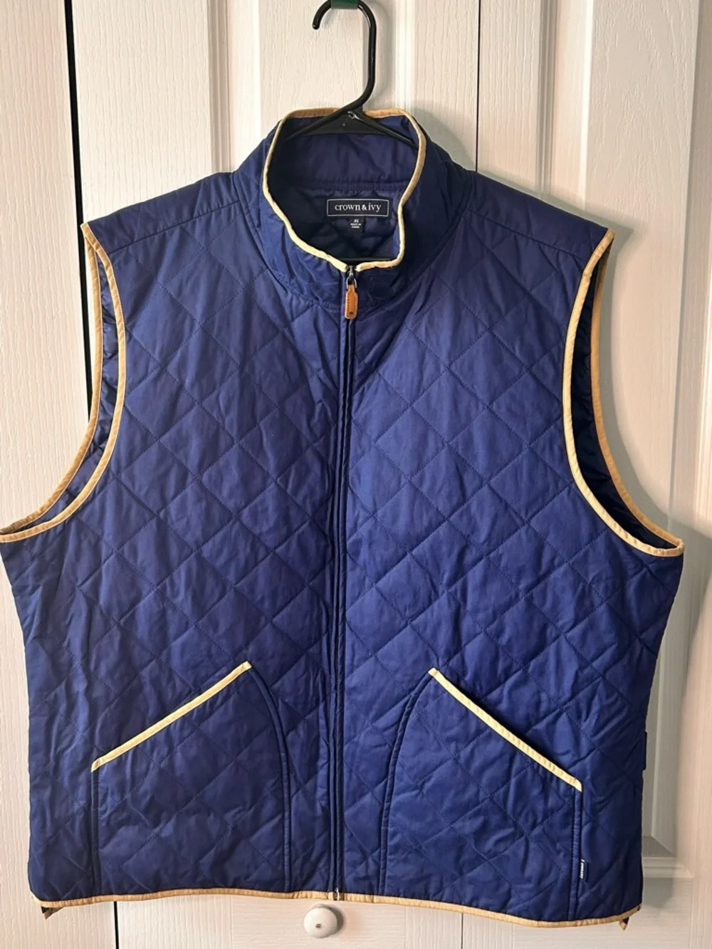 Crown & Ivy Full Zip Quilted Diamond Camel Tan Navy Blue Lining Vest Men's XL
